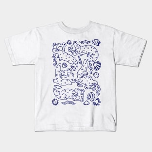 OTTER navy toony pattern Kids T-Shirt